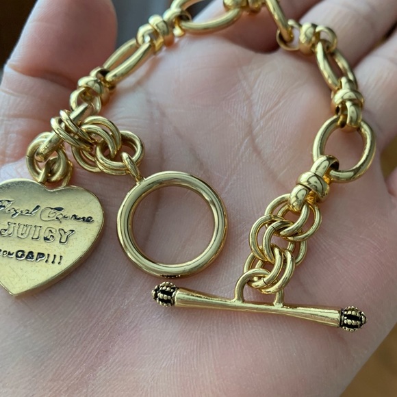 Gold Juicy Couture Bracelet Heart Logo Heart Tag Toggle Clasp Jewelry 7.5” EUC - Picture 4 of 10
